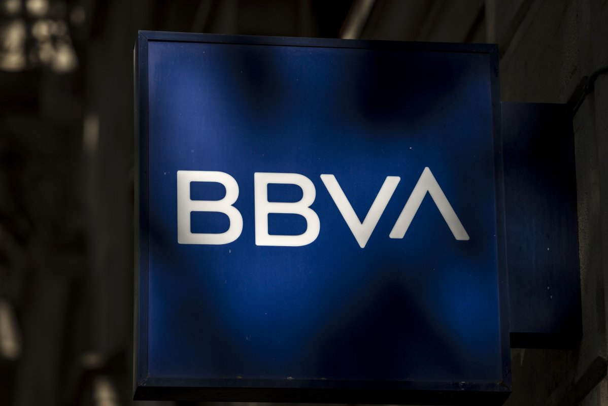 <p>Juez español dice que BBVA debería enfrentar juicio por espionaje corporativo</p>