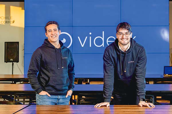 Los cofundadores de Videsk, Matías López y Andrés Leiva.