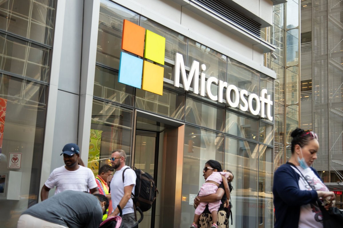 <p>Acción de Microsoft se hunde 7% tras informar decepcionante crecimiento de su negocio en la nube, Azure</p>