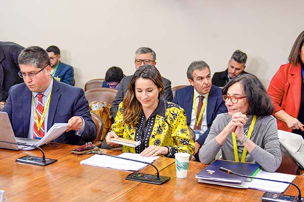 La presidenta del Banco Central, Rosanna Costa, alertó los efectos de un eventual nuevo retiro ante el Congreso. Foto: Agencia Uno