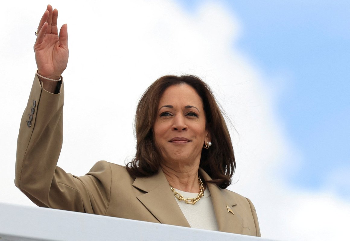 <p>Encuesta afirma que Kamala Harris genera más confianza que Donald Trump en la economía de Estados Unidos</p>