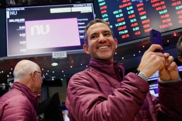 <p>Fundador de Nubank vende cerca de 3% de su participación en el neobanco brasileño por más de US$ 400 millones</p>