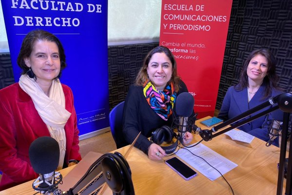 Nicole Nehme, cofundadora del estudio FerradaNehme, en la grabación del podcast.