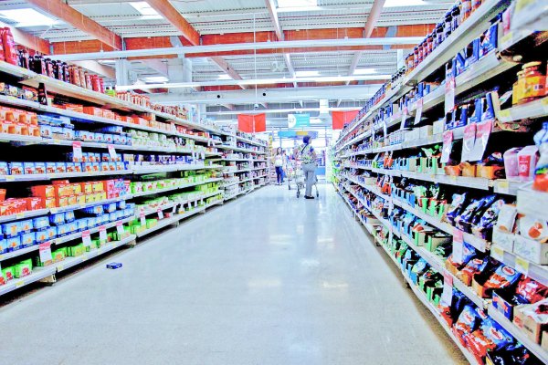 Supermercados y firmas de compra y venta de vehículos lideran en incorporación de nuevas tecnologías