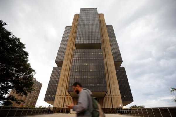 Brasil: de manera unánime, el Banco Central eleva tasa de interés a 10,75%