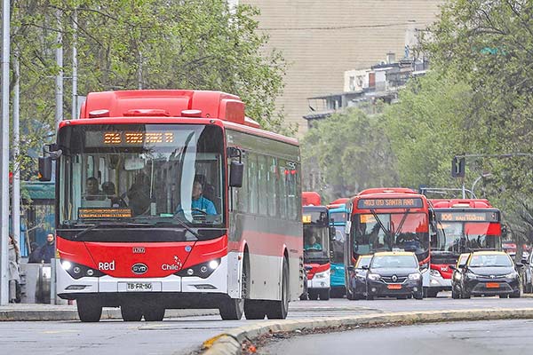 Sistema de transporte público de Santiago, Red Movilidad. Foto: Agencia Uno