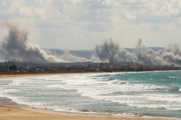 Pese a las advertencias de EEUU sobre efecto de una escalada, Israel intensifica los bombardeos en Líbano