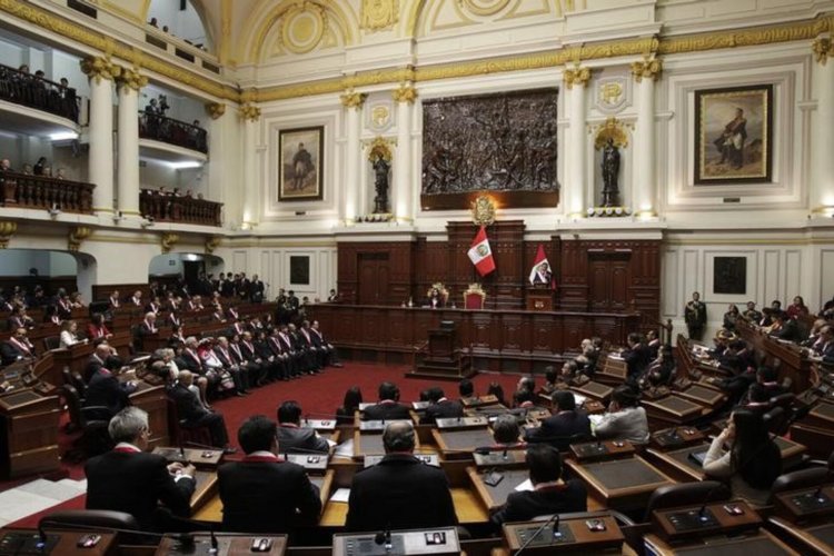 <p>Gobierno de Perú promulga la ley de reforma de pensiones: obligatoriedad, pensión por consumo y se aumenta la edad</p>