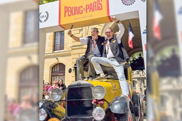 De Beijing a París: la hazaña de Hernán Levy y Felipe Ledermann a bordo de una burra