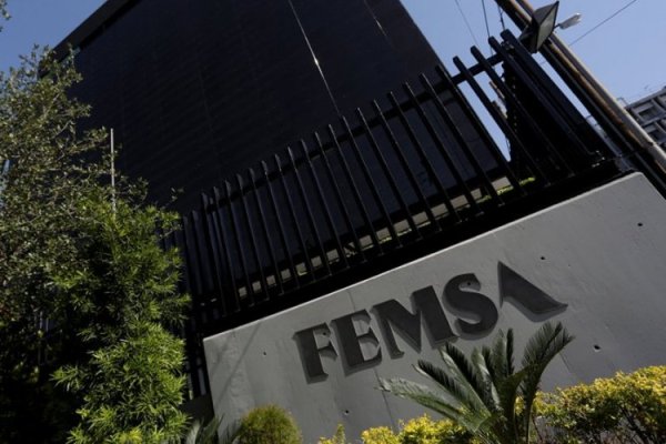 Mexicana Femsa compra de Delek por US$ 385 millones y expande su presencia en EEUU