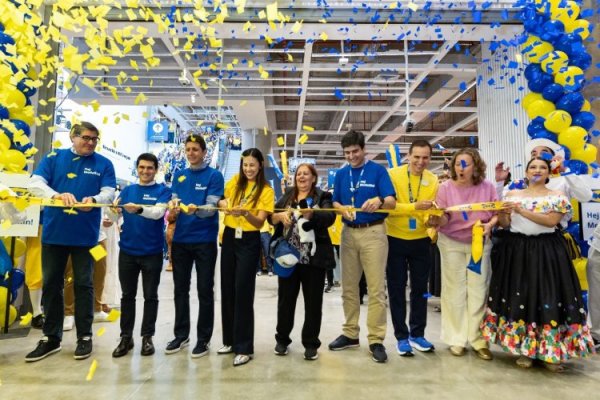 Ikea inaugura su tercera tienda en Colombia en la ciudad de Medellín