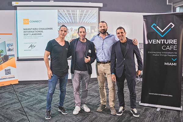 Nicolás Afsen (Brota Superfoods), Cristián Olea (Manutara Ventures), Hermann Hinrichsen (Brota Superfoods) y Ricardo Donoso (Manutara Ventures) 