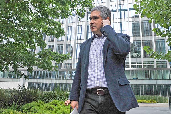 Juan Pablo Hermosilla da a conocer listado de 28 jueces y fiscales que tuvieron conversaciones por chat con su hermano