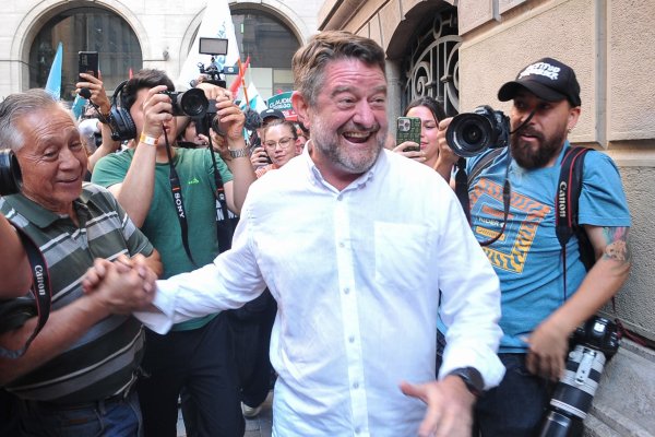 Claudio Orrego tras su triunfo en la Región Metropolitana: “Ha ganado el diálogo por sobre los insultos”