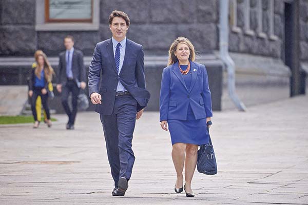 Chrystia Freeland, la mujer que puso contra las cuerdas al Gobierno de Trudeau en Canadá