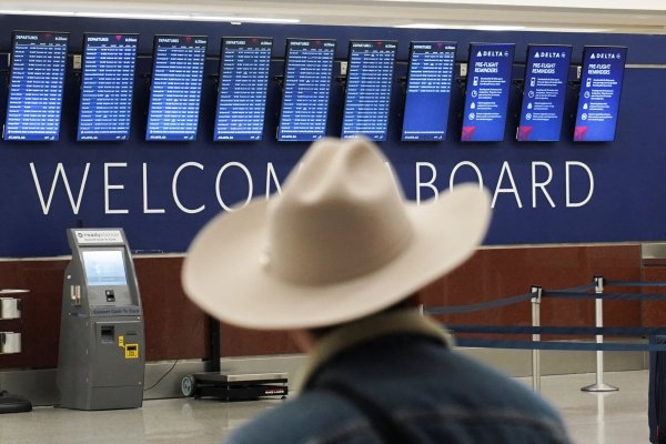 Las acciones de las aerolíneas de EEUU tienen su mejor desempeño en una década por el boom de viajes