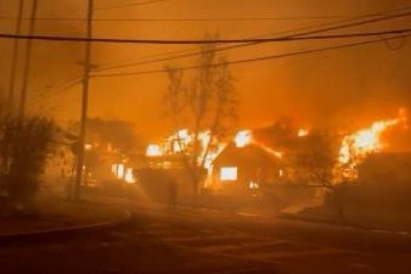 <p>Ahora en DF | Incendios en Los Ángeles: Al menos 5 fallecidos y más de 100.000 evacuados</p>