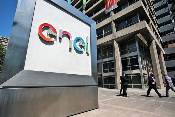 <p>SEC aplica multa histórica de $ 19 mil millones a Enel por cortes de luz de agosto y recibe auditoría de la Usach en el marco del proceso de caducidad</p>