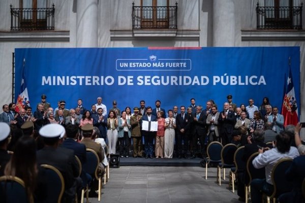 <p>Autoridades de Interior destacan los alcances y falencias del nuevo Ministerio de Seguridad</p>