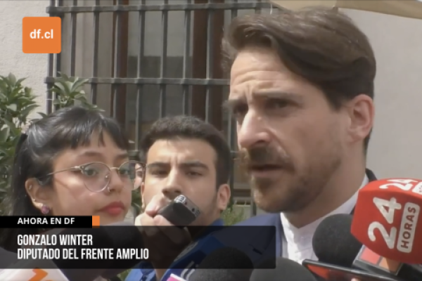 <p>Ahora en DF | Diputado Winter tras ruptura de relaciones diplomáticas de Venezuela con Chile: “Es una nueva actitud cruel” del régimen de Maduro</p>