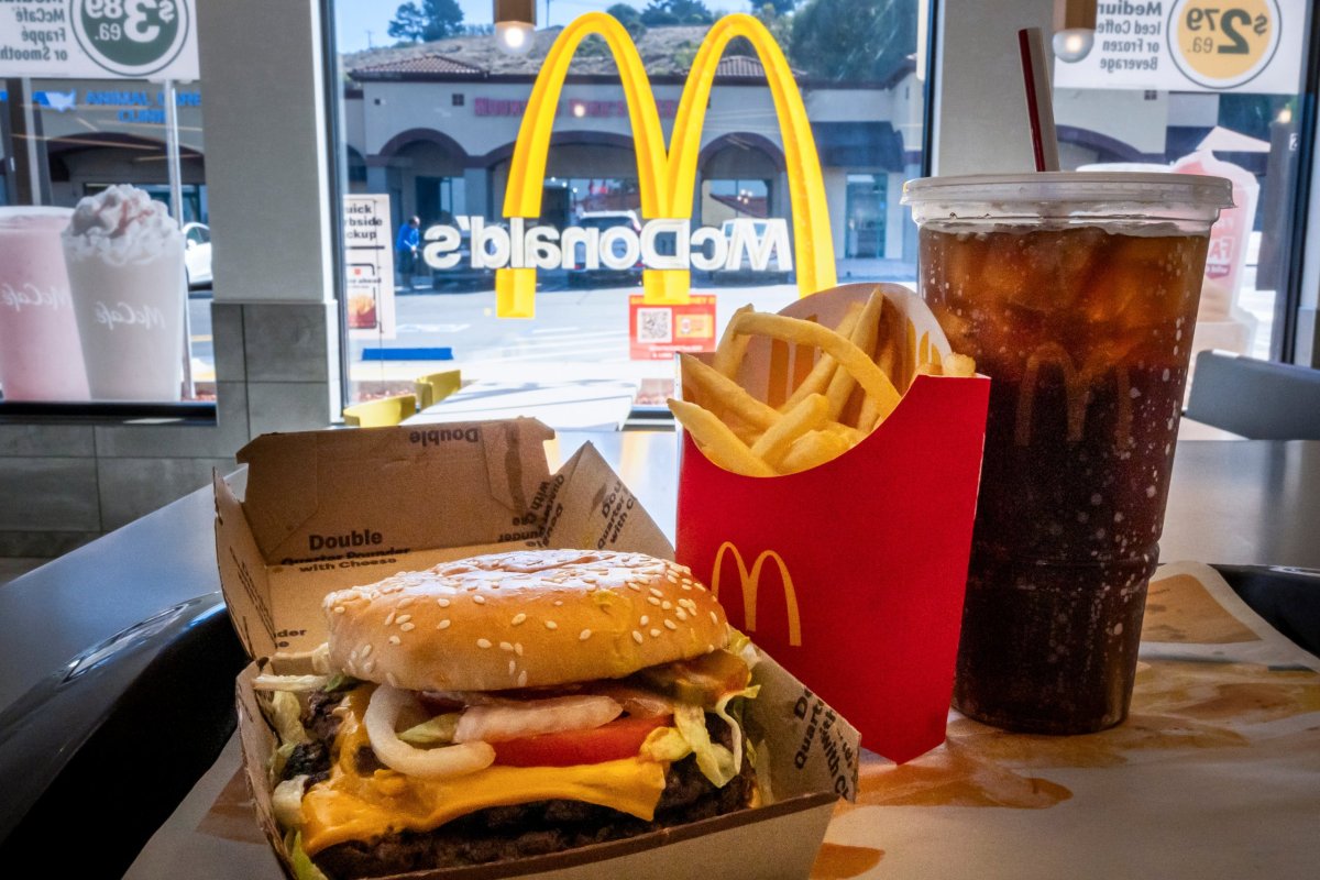 <p>Ventas de McDonald's registran leve alza en el cuarto trimestre gracias a ganancias en operación internacional</p>