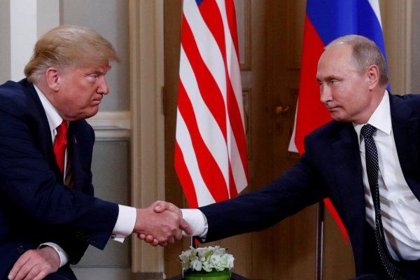 <p>Trump acuerda con Putin negociar sobre un posible fin de la guerra en Ucrania: luego informará a Zelenski</p>