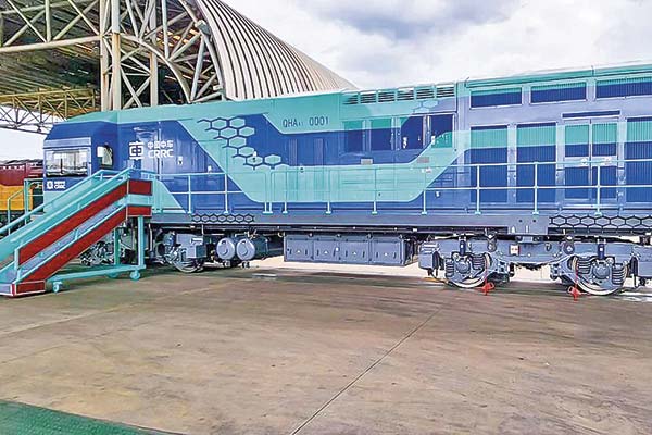 Grupo Luksic iniciará operaciones de la primera locomotora a hidrógeno verde de Sudamérica