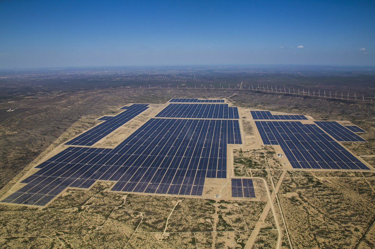 <p>RWE admite a tramitación parque fotovoltaico por US$ 320 millones en la Región de Tarapacá</p>