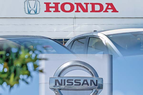 <p>Honda, abierta a volver a negociar con Nissan si el jefe de su rival japonés dimite de su cargo</p>