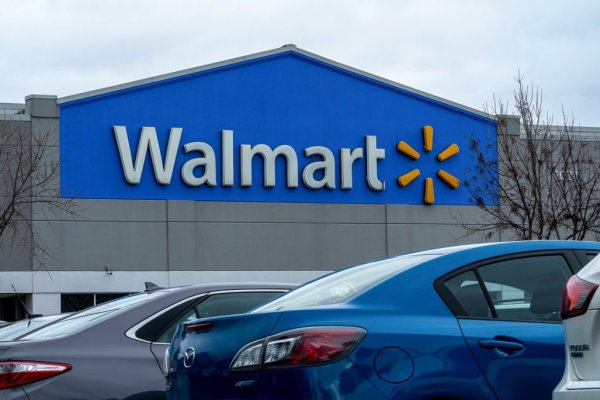 <p>Walmart pronostica ganancias menores de lo esperado para todo el año tras incertidumbre económica</p>