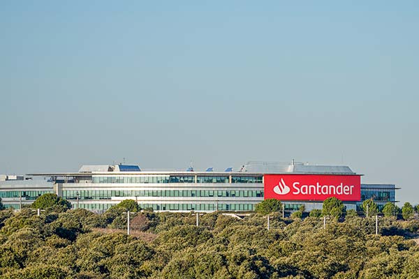 <p>Banco Santander España </p>