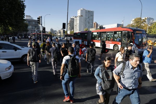 <p>Desde el rubro gastronómico hasta el local vecinal: emprendedores cuentan cómo vivieron el apagón</p>