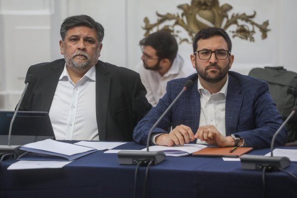 <p>Comisión Monsalve: Crispi insiste en no revelar conversaciones con Boric y oposición pide a la Contraloría sanción disciplinaria</p>