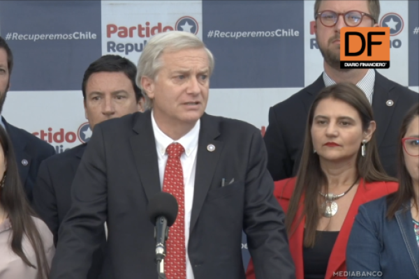 <p>Ahora en DF | José Antonio Kast sostiene que este ha sido "el peor gobierno de la historia del país"</p>