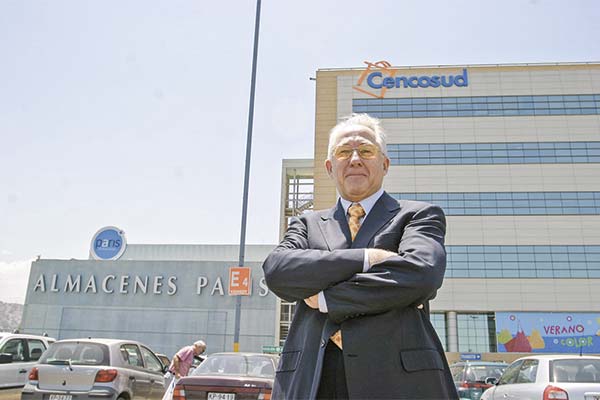 <p>Horst Paulmann expandió Cencosud tanto con crecimiento orgánico como con adquisiciones. Foto: Julio Castro</p>