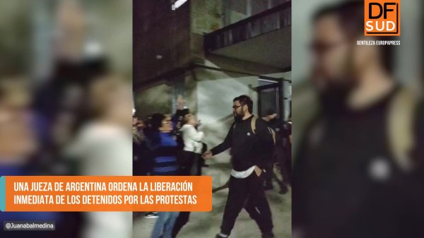 <p>Ahora en DF SUD | Ordenan liberación inmediata de los detenidos por las protestas en Argentina</p>