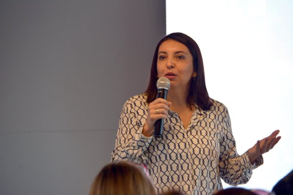 <p>Paola Báez, Gerente Regional Nace/Scaleup Banco Bci en el lanzamiento del Plan de Emprendimiento Femenino 2025</p>