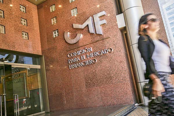 <p>Aportantes de Sartor arremeten contra la CMF: acusan poca transparencia y posible destrucción de valor de los fondos</p>