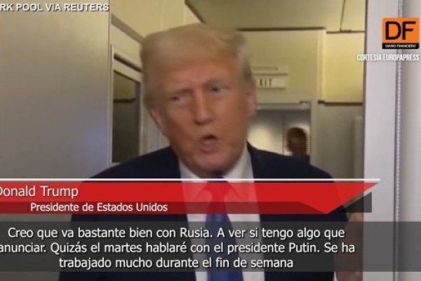 <p>Ahora en DF | Trump afirma que hablará este martes con Putin para desbloquear la iniciativa de paz de EEUU</p>