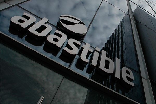 <p>Abastible firma contrato de compraventa de energía renovable con empresa española de capitales suecos</p>