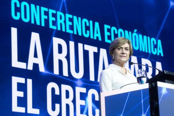 <p>Matthei plantea establecer invariabilidad tributaria y avanzar hacia un impuesto corporativo de 18%</p>