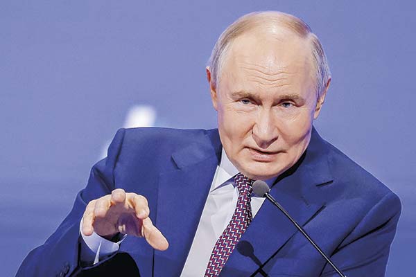 Putin acuerda en una llamada con Trump suspender por 30 días los ataques a la infraestructura energética de Ucrania