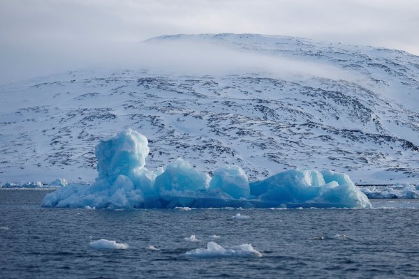 Las temperaturas récord de 2024 aceleraron dramáticamente la pérdida de hielo y la subida del mar