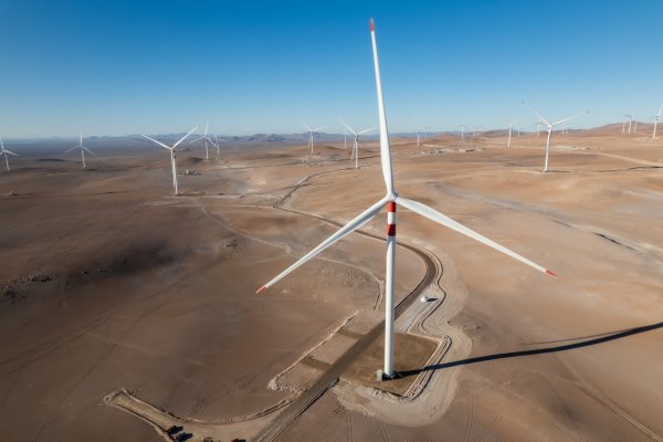 <p>Engie puso en operación su mayor parque de energía renovable: 57 aerogeneradores por US$ 459 millones de inversión</p>