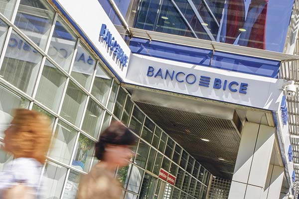 Banco Bice denuncia publicaciones en redes sociales que terminaron en estafa