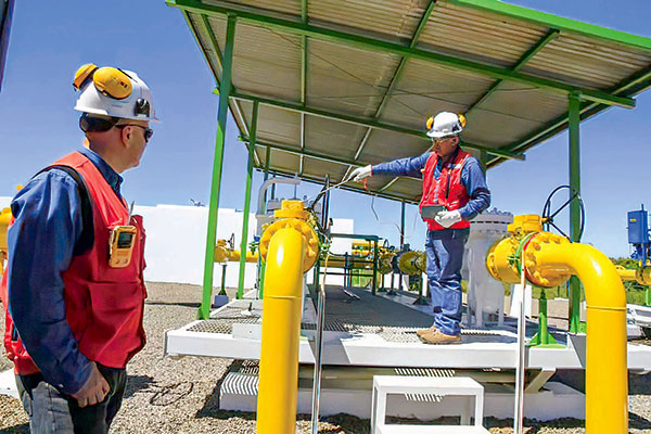 ¿Un alivio para Chile ante escenarios externos complejos? Argentina deja de indexar exportaciones de gas natural al petróleo Brent