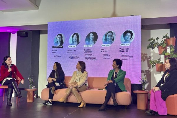 Cuatro mujeres líderes en el sector energético de la región cuentan sus experiencias y desafíos en inédito foro