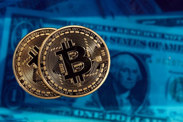 Bitcoin supera los US$ 112 mil por primera vez mientras los operadores desafían la inquietud arancelaria