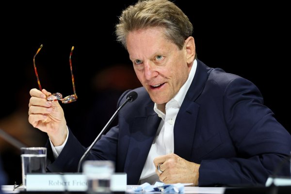 "Los mineros han sido maltratados durante 50 años" dice Robert Friedland, el multimillonario que elogia política de Trump