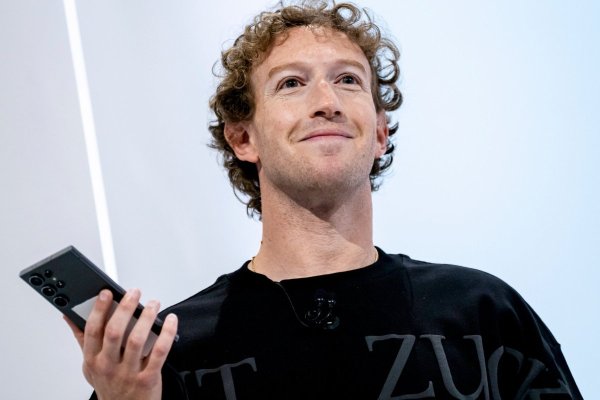 Zuckerberg anuncia que Meta construirá gigantescos data centers con capacidad para almacenar más de un gigavatio